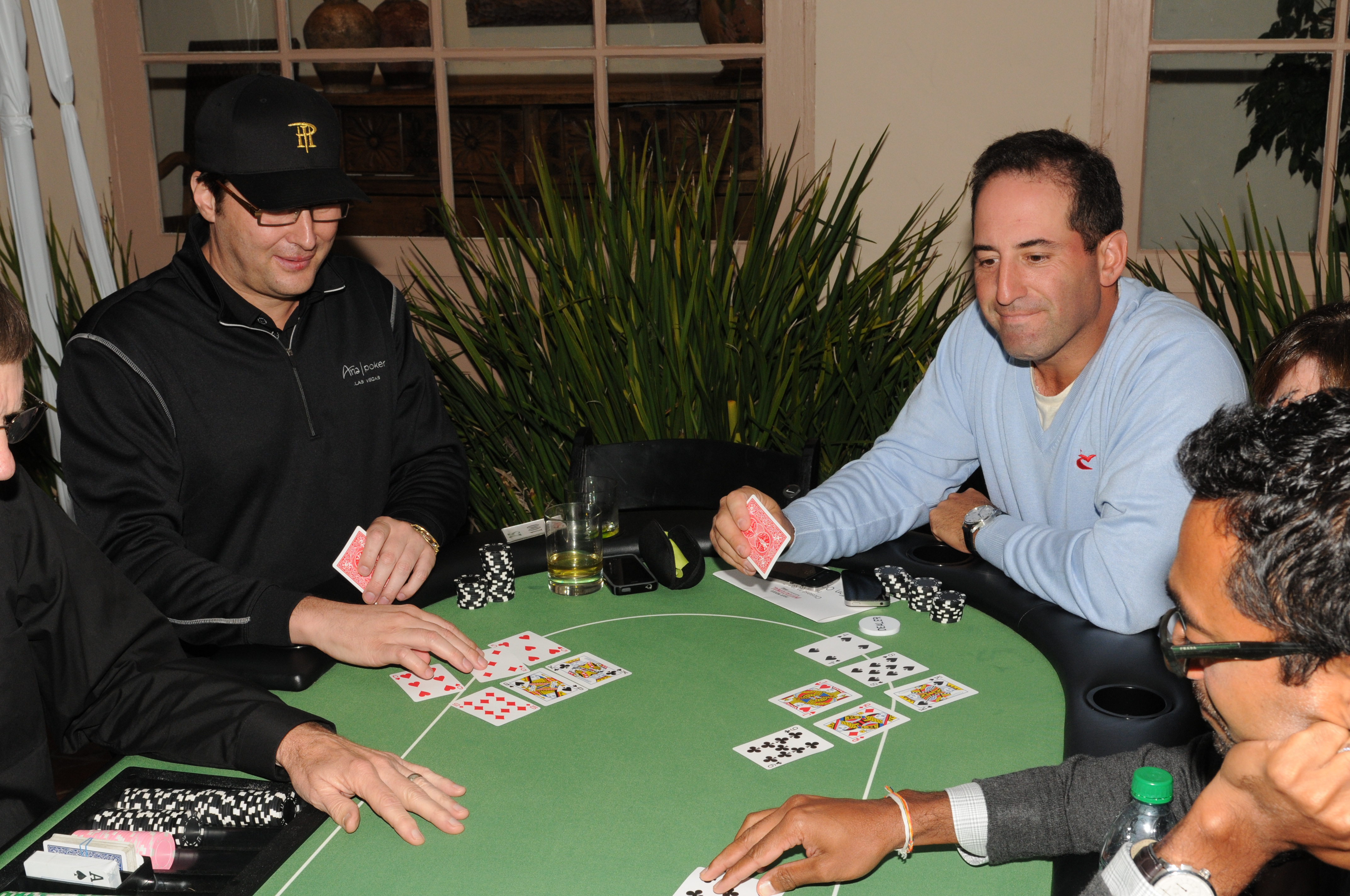 Phil Hellmuth playing poker with TWI guests