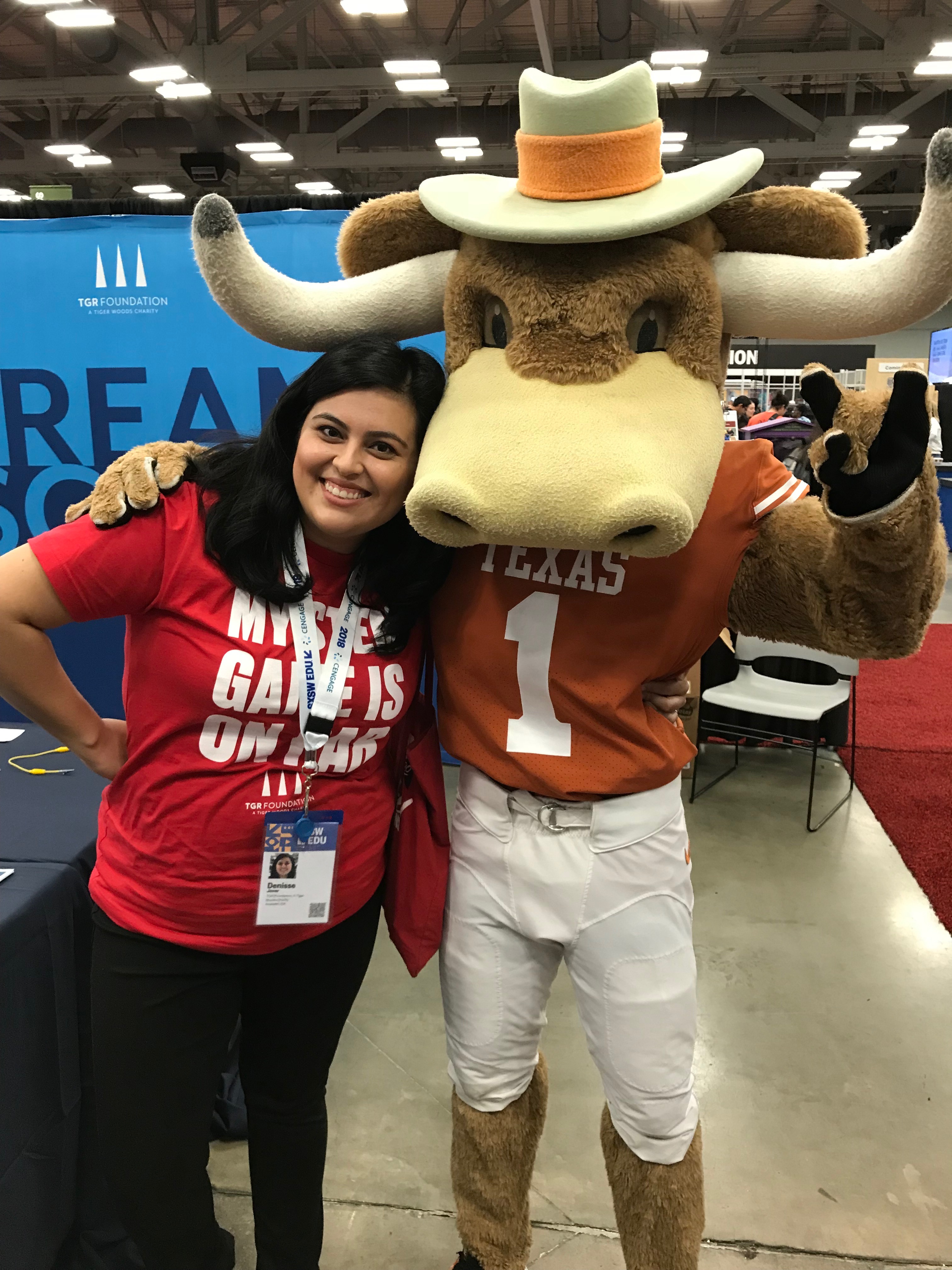 Texas Longhorns Mascot with TGR staff